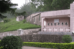 赤峰紅山網(wǎng)球場電話地址查詢