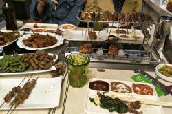 赤峰四人餐廳電話地址查詢