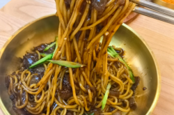 赤峰美食黃金鉤魚店電話號(hào)碼