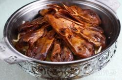 赤峰億龍骨頭館地址電話號碼