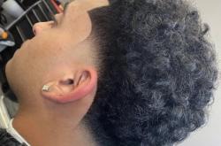 赤峰文化大廈理發(fā)店電話號(hào)碼