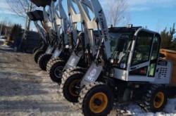 赤峰市鏟車租借公司電話號碼