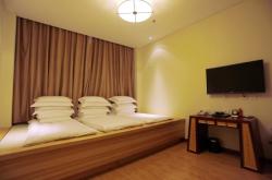 赤峰鉑金酒店電話號碼查詢是多少