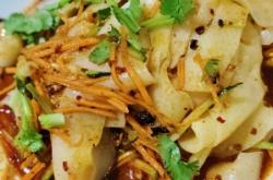 赤峰擺攤涼皮電話多少號(hào)