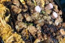 赤峰奇怪美食店電話號碼查詢