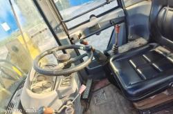 赤峰山工鏟車修理廠電話號碼