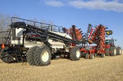 赤峰市農(nóng)機(jī)農(nóng)具市場(chǎng)電話號(hào)碼