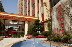 赤峰奧峰床墊廠地址電話號(hào)碼