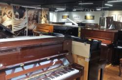 赤峰鋼琴琴行電話多少號碼