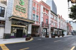 赤峰星辰酒吧電話多少啊