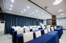 赤峰摩爾城餐飲店電話號碼