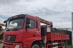 赤峰出租藍牌隨車吊車電話號碼