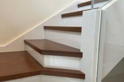 赤峰天越藝豪樓梯電話號(hào)碼