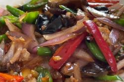 赤峰美食飯莊地址電話是多少號