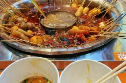 赤峰圍爐麻辣串店地址電話號碼