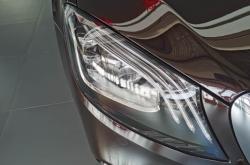 赤峰汽車前杠修復店電話號碼