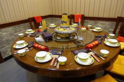 赤峰爆漿豬排飯店電話號碼