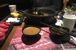 萬悅城赤峰紅人飯店電話號碼