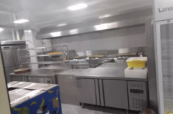 赤峰林東女裝專賣店電話號碼