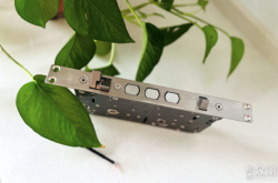 赤峰可視貓眼電話多少啊