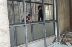 赤峰舊推拉門回收電話號(hào)碼