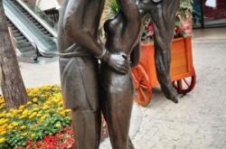 赤峰奧特萊斯店電話多少號