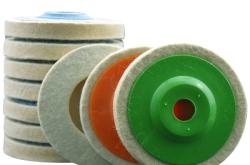 赤峰前擋玻璃拋光店電話號(hào)碼