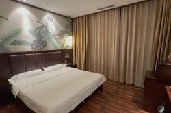 赤峰市大板店飯店電話號碼