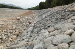 赤峰護(hù)坡鉛絲石籠廠家電話(huà)號(hào)碼