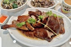 赤峰美食廣式燒鵝店電話號(hào)碼