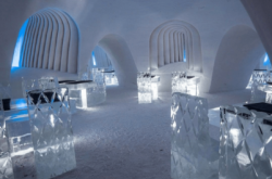 赤峰冰屋酒店電話多少號