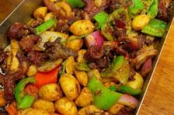 綠芳烤肉赤峰店地址電話號碼