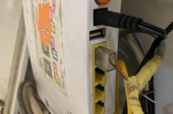 赤峰弱電師傅電話多少啊