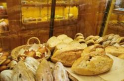 赤峰市遠(yuǎn)大超市電話號(hào)碼