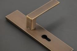 赤峰中式木門供應(yīng)商電話號碼