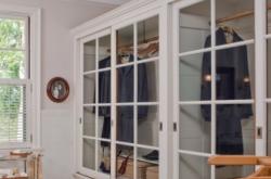 赤峰衣柜玻璃門工廠電話號(hào)碼