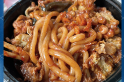 赤峰新豐美食街地址電話號碼