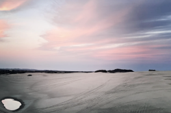 赤峰翁牛特電競(jìng)酒店電話號(hào)碼