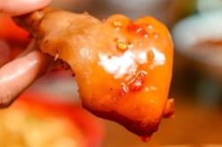 赤峰木蘭街酒館電話多少號(hào)