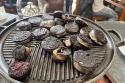 赤峰昭烏達卷餅店電話號碼