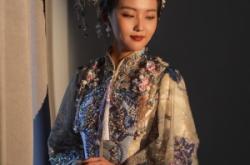 赤峰朵拉美妝嫁衣館電話號(hào)碼