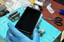 赤峰手機(jī)維修師傅電話號碼是多少