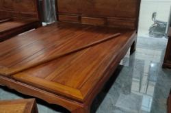 赤峰實(shí)木拼接床廠(chǎng)家電話(huà)號(hào)碼