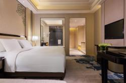 赤峰萬達阿詩瑪電話多少號