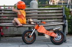 赤峰維修平衡車店地址電話號碼