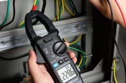 赤峰有電工維修師傅嗎電話號碼