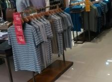 赤峰女木子簡裝店電話地址查詢