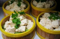 赤峰賣酒地?cái)傠娫挾嗌偬?hào)