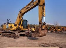 赤峰小松挖機銷售電話地址查詢