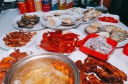 赤峰糖果酒水店地址電話號碼